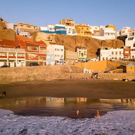 アパート Brisas De Sardina
