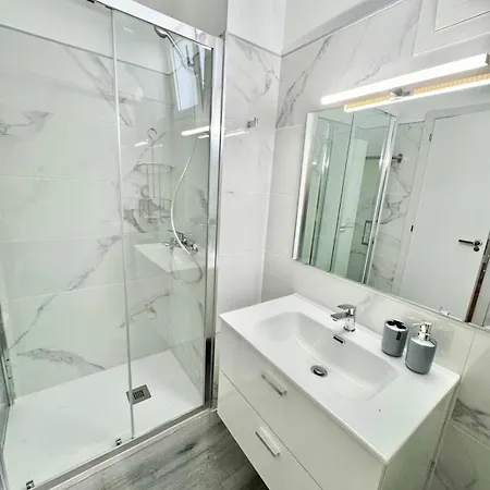 Апартаменты Brisas De *